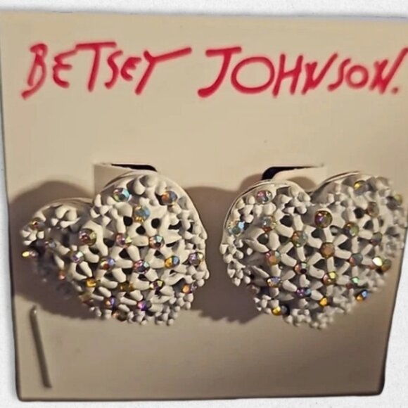 Betsey Johnson Pierced Earrings Glittering Rhinestone Heart Shape White Women's - Picture 2 of 4